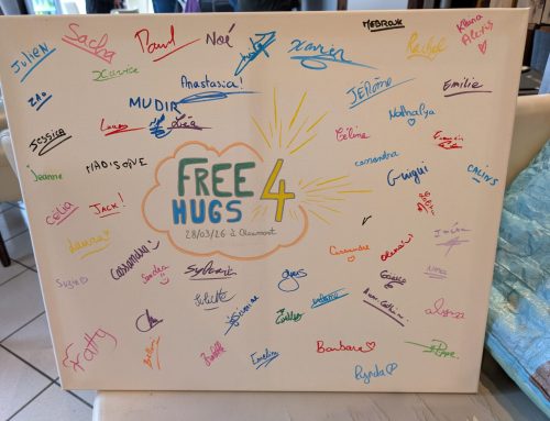 Free Hugs 4 : une fresque pour immortaliser les échanges